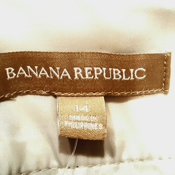 NWT - WINTER WHITE BANANA REPUBLIC SHIRT - Picture 7 of 8
